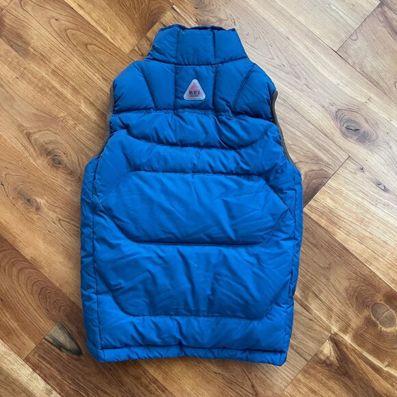 Boys REI puffer vest - Picture 4 of 4